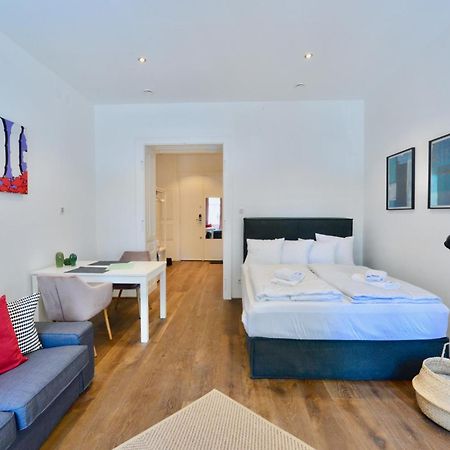 Charming Studio In Servitenviertel I Apartment Viena Exterior foto